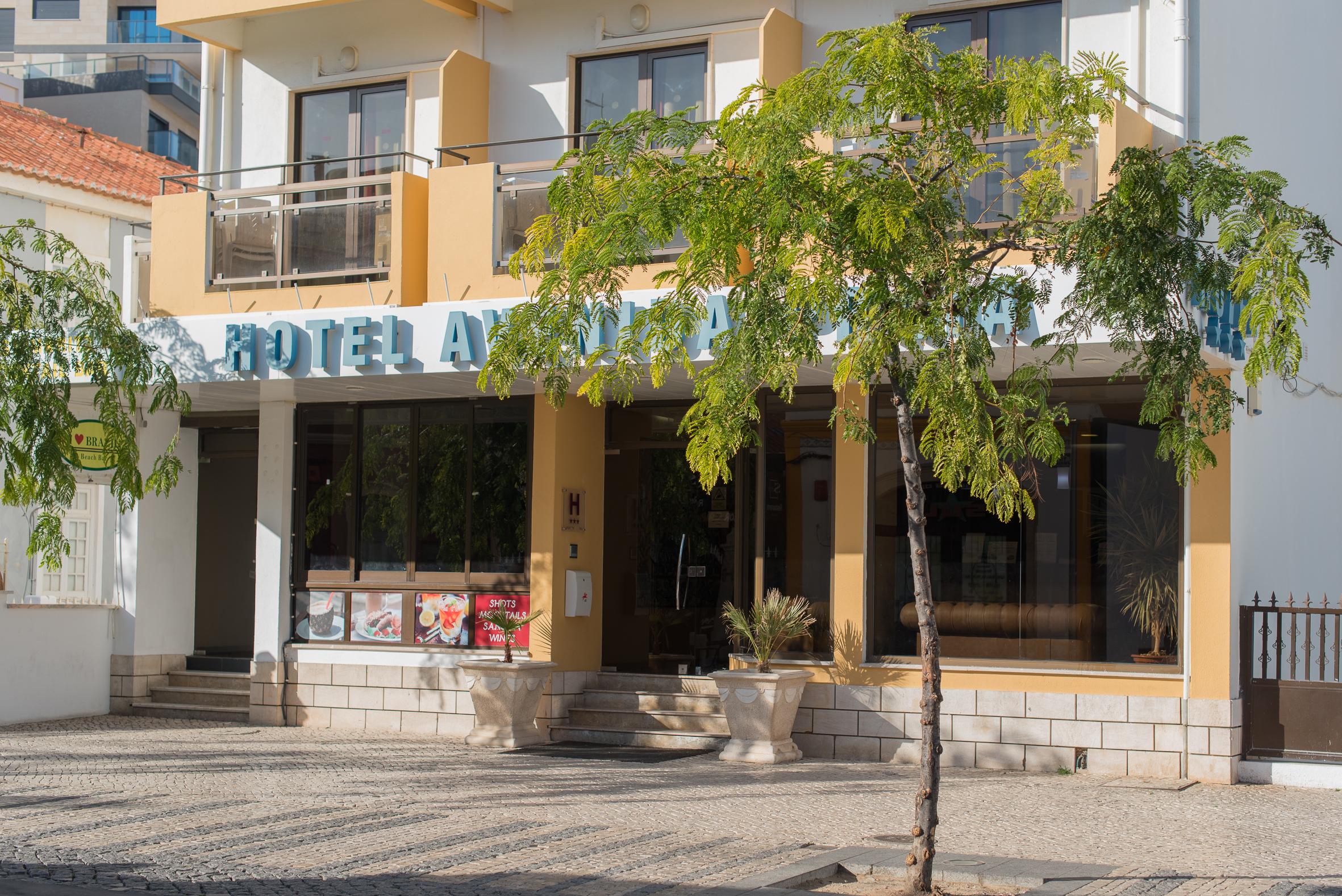 Hotel Avenida Praia Portimão Exterior foto