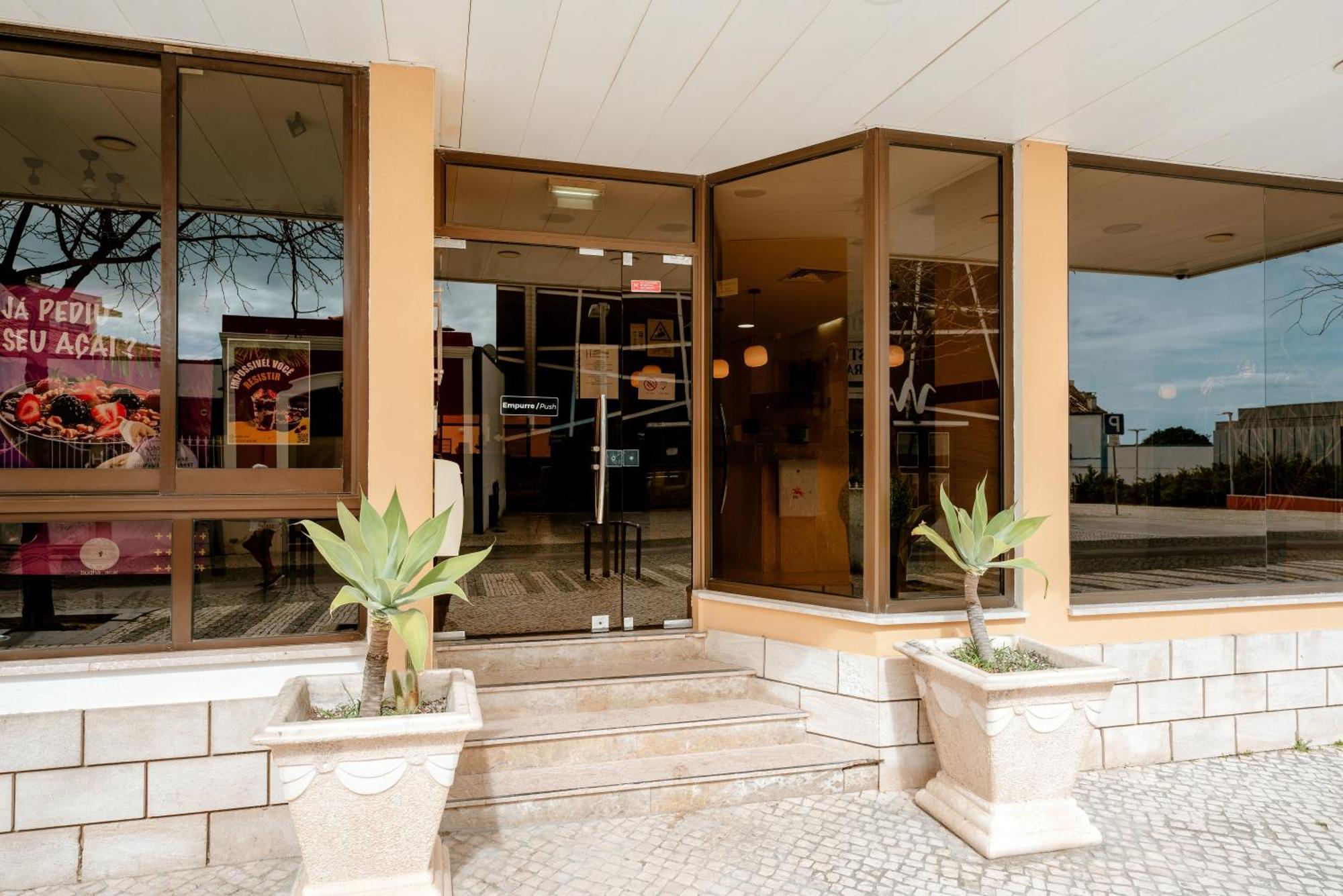 Hotel Avenida Praia Portimão Exterior foto